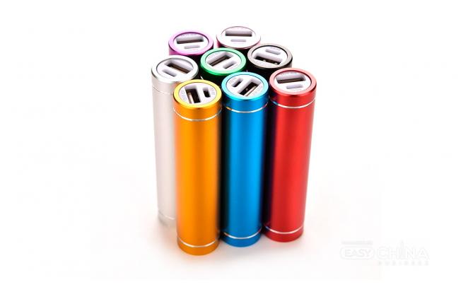 Компактный мини Power Bank 2600 mAh Компактный мини Power Bank 2600 mAh